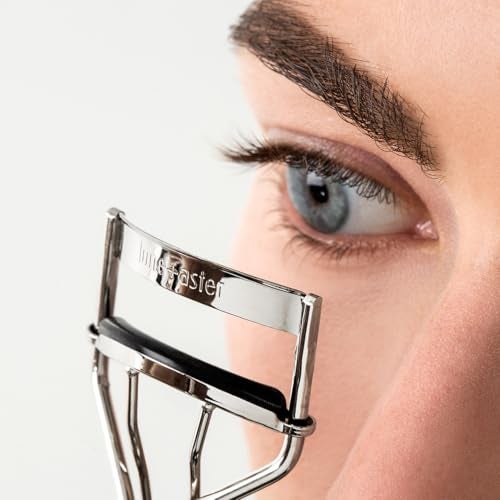 Lune+Aster Powerlash Eyelash Curler | Japanese-Designed, Universal Shape with Soft, Rounded Cushioned Pads - Image 2