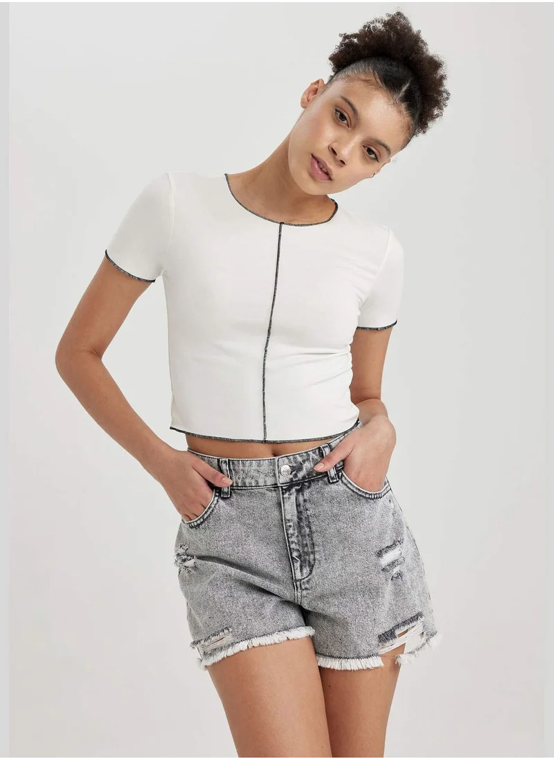 ديفاكتو Woman Knitted Short Sleeve T-Shirt