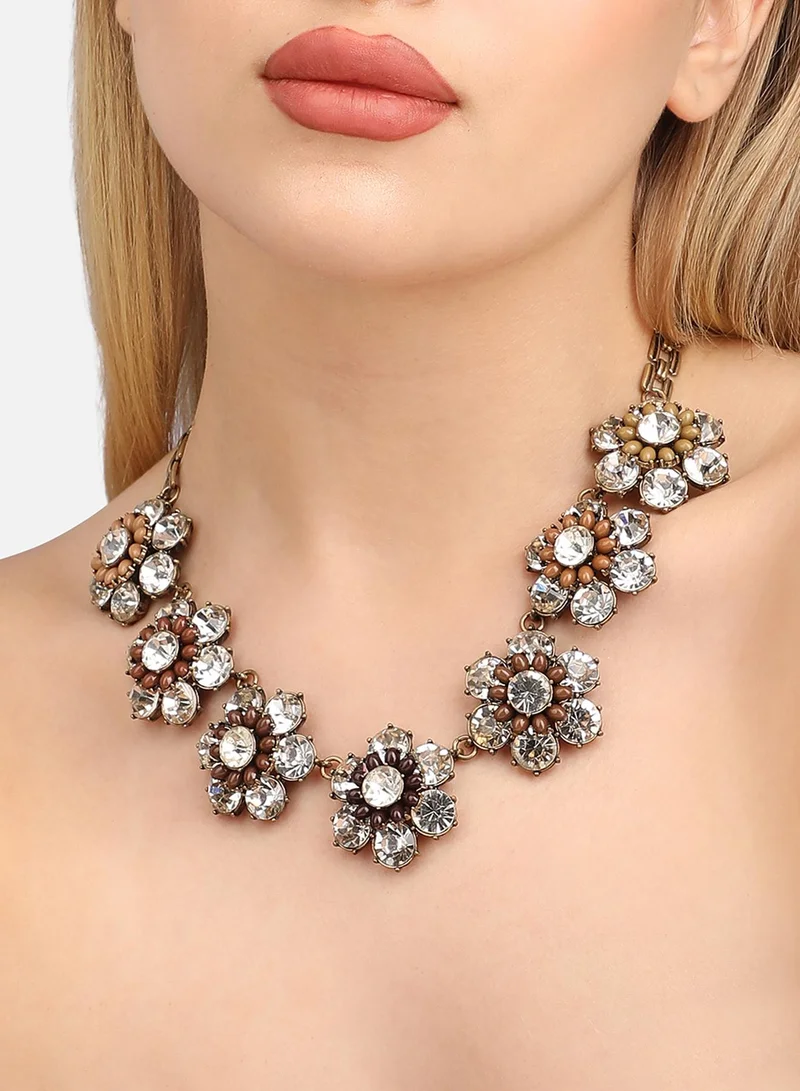 سوهي قلادة مصممة بأحجار متعددة الألوان