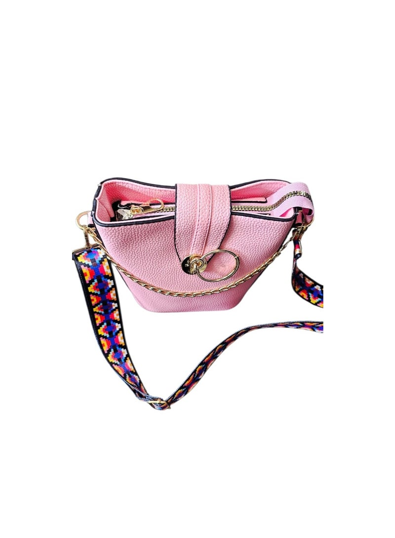 Women’s Crossbody Bag – Clasp Leather with Modern Design - Image 3