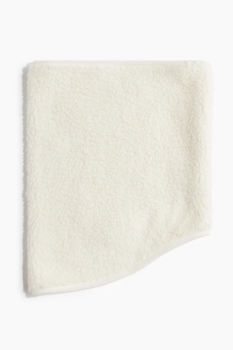 H&M Teddy sports tube scarf