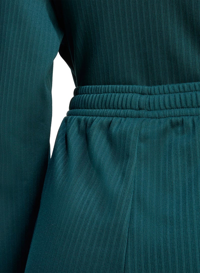 adidas Originals Essential Wide Ribbed Sprinter Shorts  - Image 4