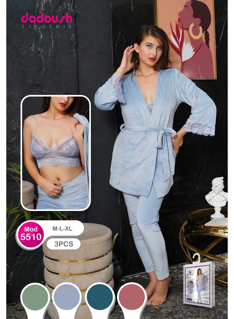 Dadoush Women's 3-piece velvet pajamas for extra warmth and elegance - Image 3