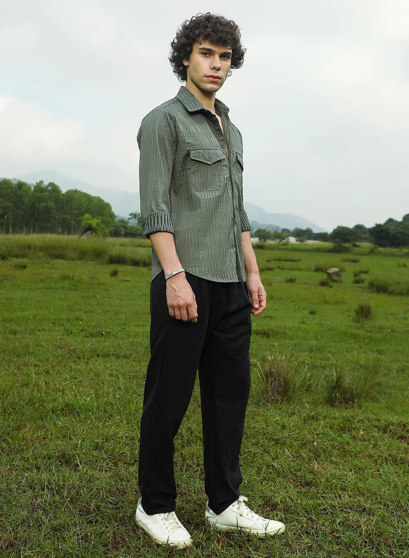 Campus Sutra Campus Sutra Men's Moon Grey Crimp-Tactile Utility Shirt For Casual Wear | Spread Collar | Long Cuffed Sleeves | Button Closure | Shirt Crafted With Comfort Fit For Everyday Wear