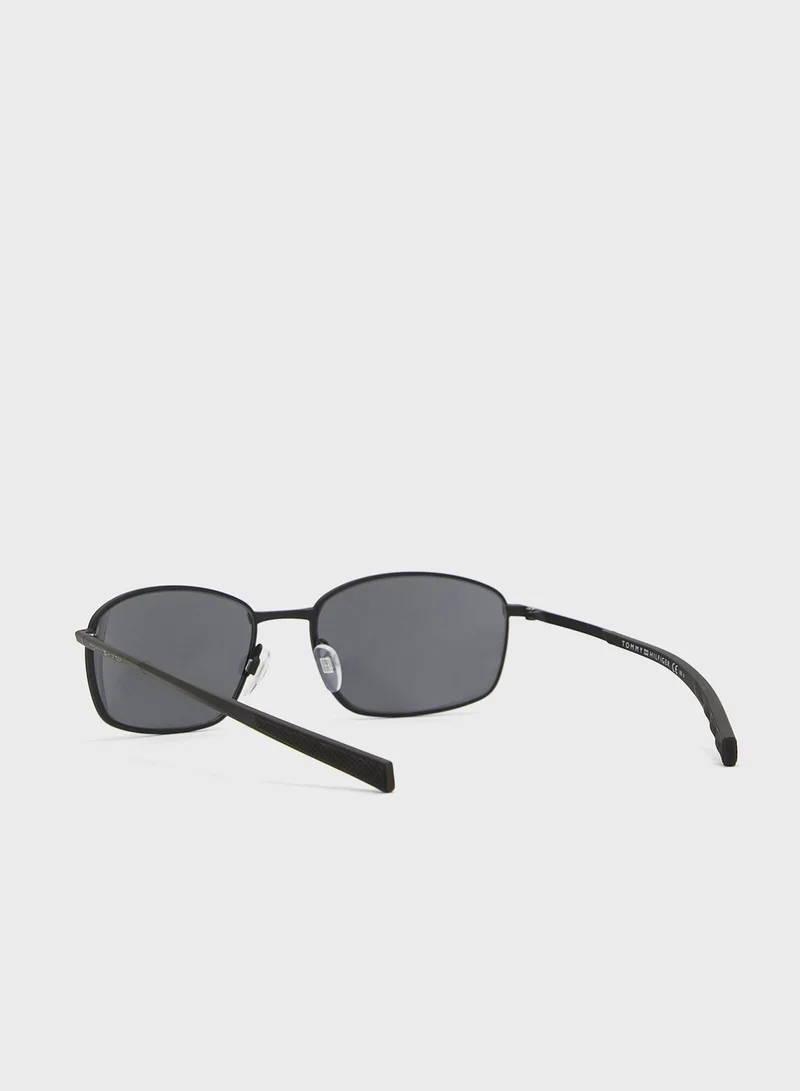 TOMMY HILFIGER Rectangular Sunglasses