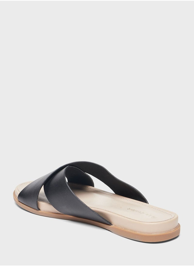 Le Confort - X Strap Sandals - Image 1
