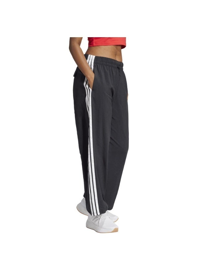 اديداس بنطال Essentials 3-Stripes Lifestyle Woven Parachute - Image 2