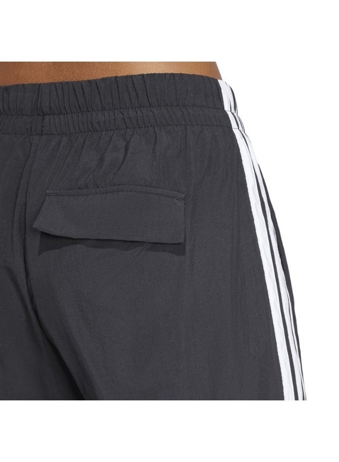 اديداس بنطال Essentials 3-Stripes Lifestyle Woven Parachute - Image 4