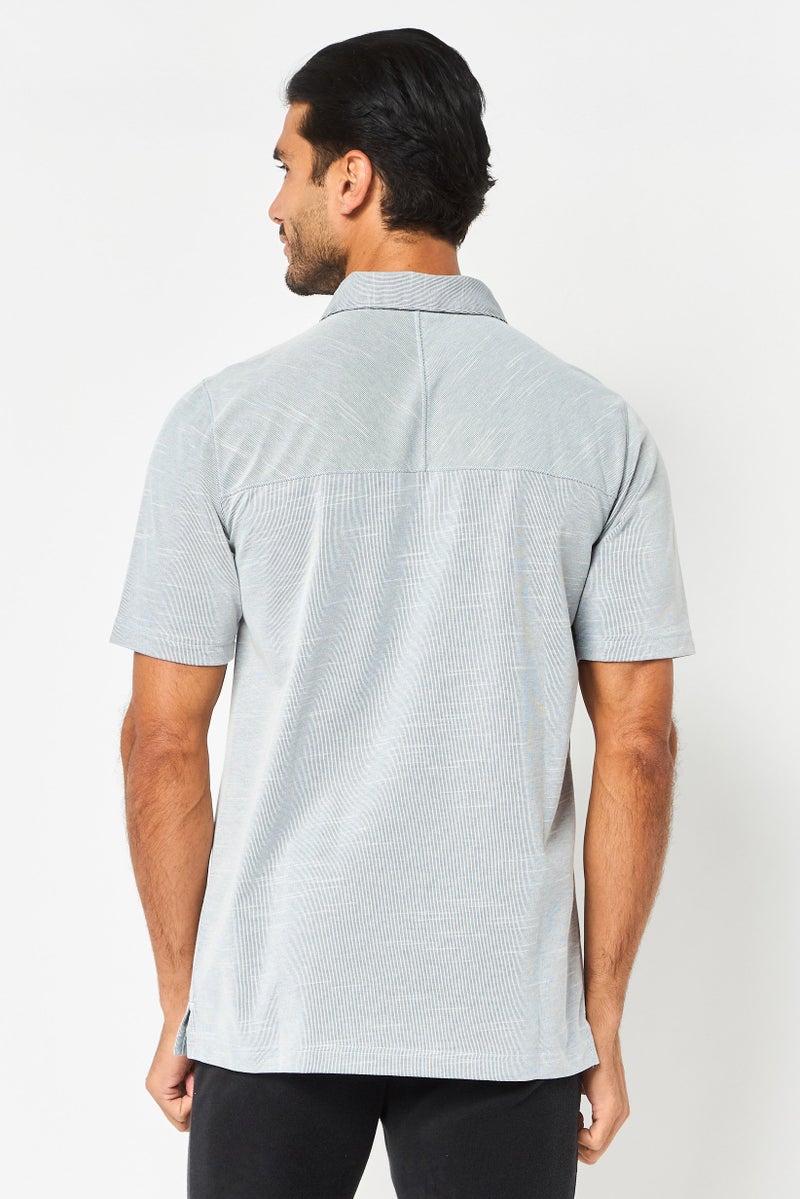 PUMA قميص بولو قصير الأكمام للرجال بأداء متميز، متعدد الألوان - Image 3