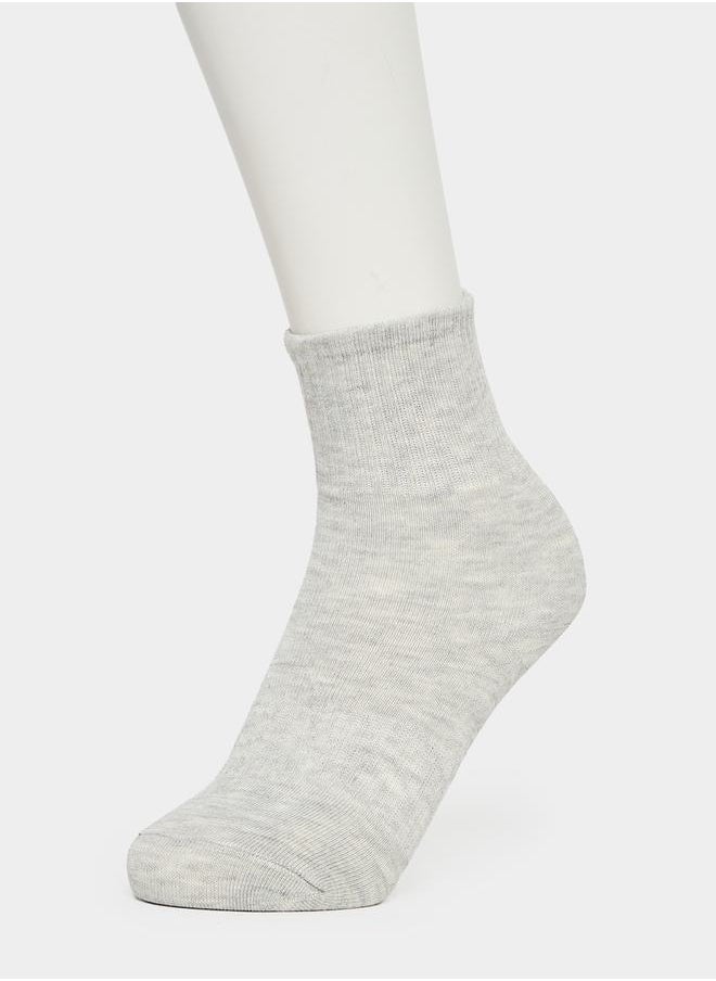 Styli Pack of 3 - Basic Socks  - Image 4