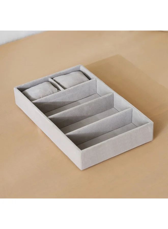 هوم بوكس صينية مجوهرات مخملية بخمسة أقسام مع وسادتين للساعات . × . ×  سم