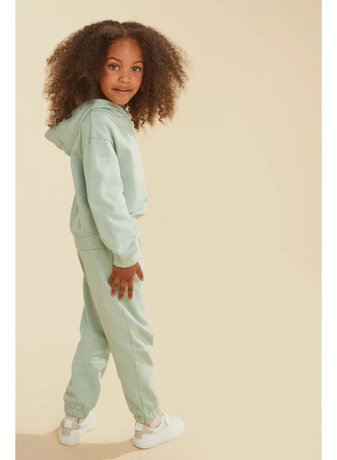 مذركير بنطلون رياضي أخضر