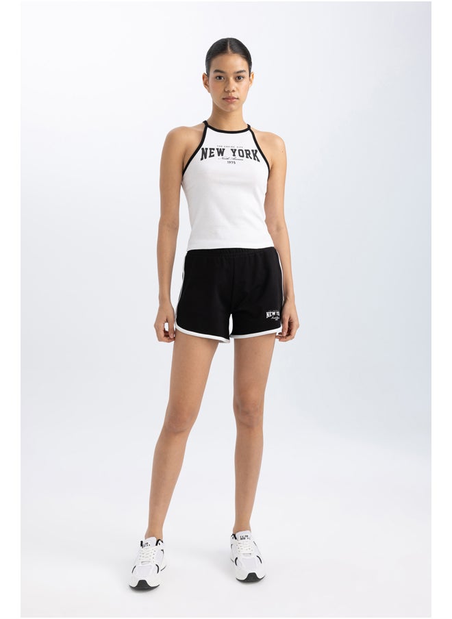 DeFacto - Woman Crew Neck Sleeveless Knitted Crop Top - Image 1