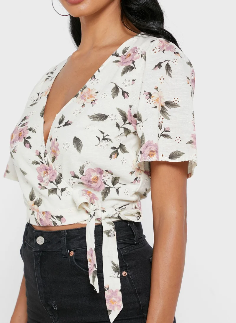 American Eagle Floral Print Crop Top