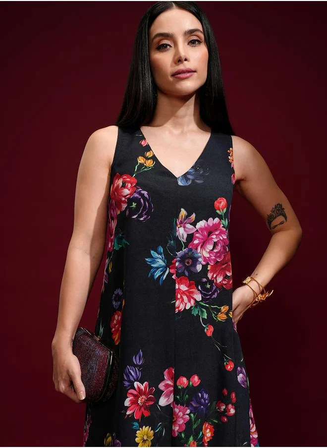 Vishudh Women Blue Floral Printed High Low Kurta with Palazzos by Styli