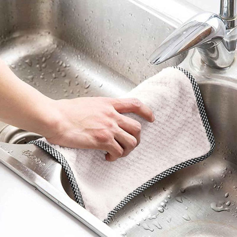 Leeonz 3PCS Kitchen Cleaning Rags Non-Linting Absorbent Wicks Small Square Towels Hanging Fleece Hand Towels (Color May Vary) - Image 3