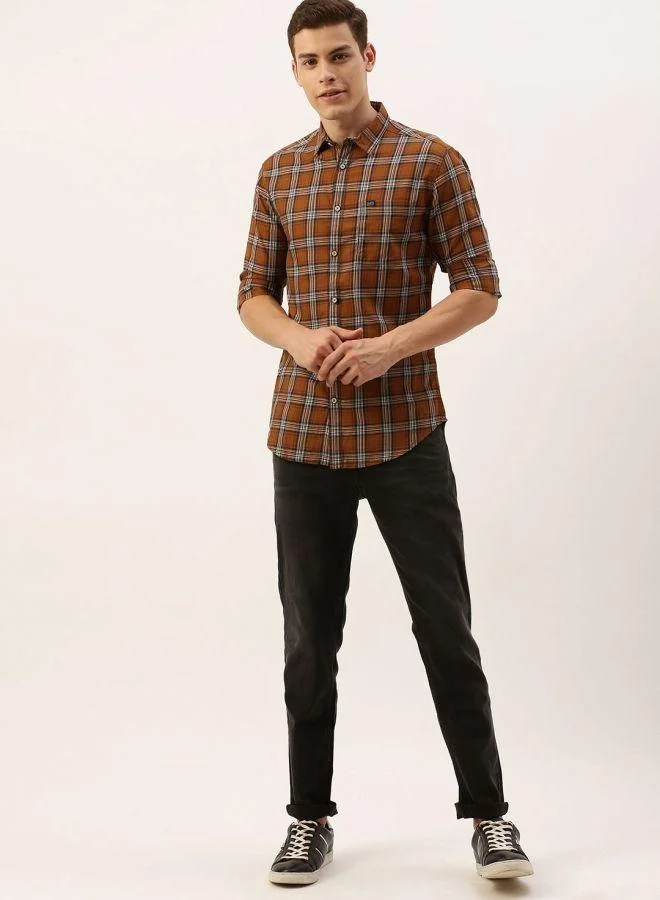 The Indian Garage Co Men Slim Fit Checkered Full Sleeves Spread Collar Casual Shirt