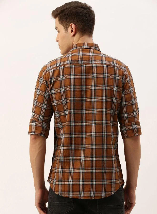 The Indian Garage Co Men Slim Fit Checkered Full Sleeves Spread Collar Casual Shirt