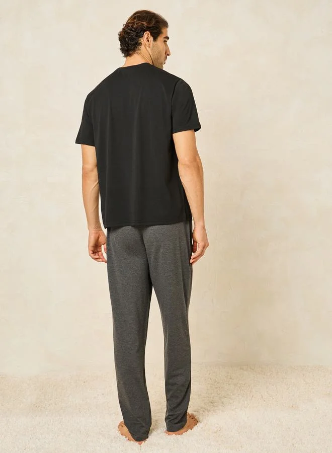 Styli Slogan Print T-Shirt & Solid Pyjama Set