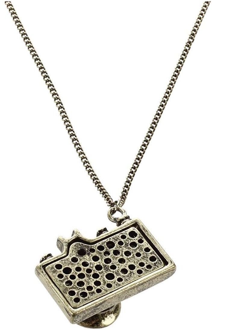 Elite Dose Vintage Necklace Camera Pendant Design  - Image 3