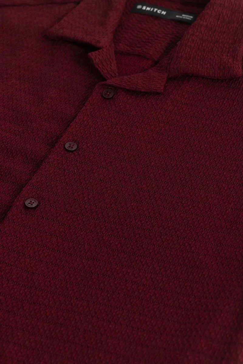 سنيتش قميص كوبي ذاتي التصميم بلون خمري