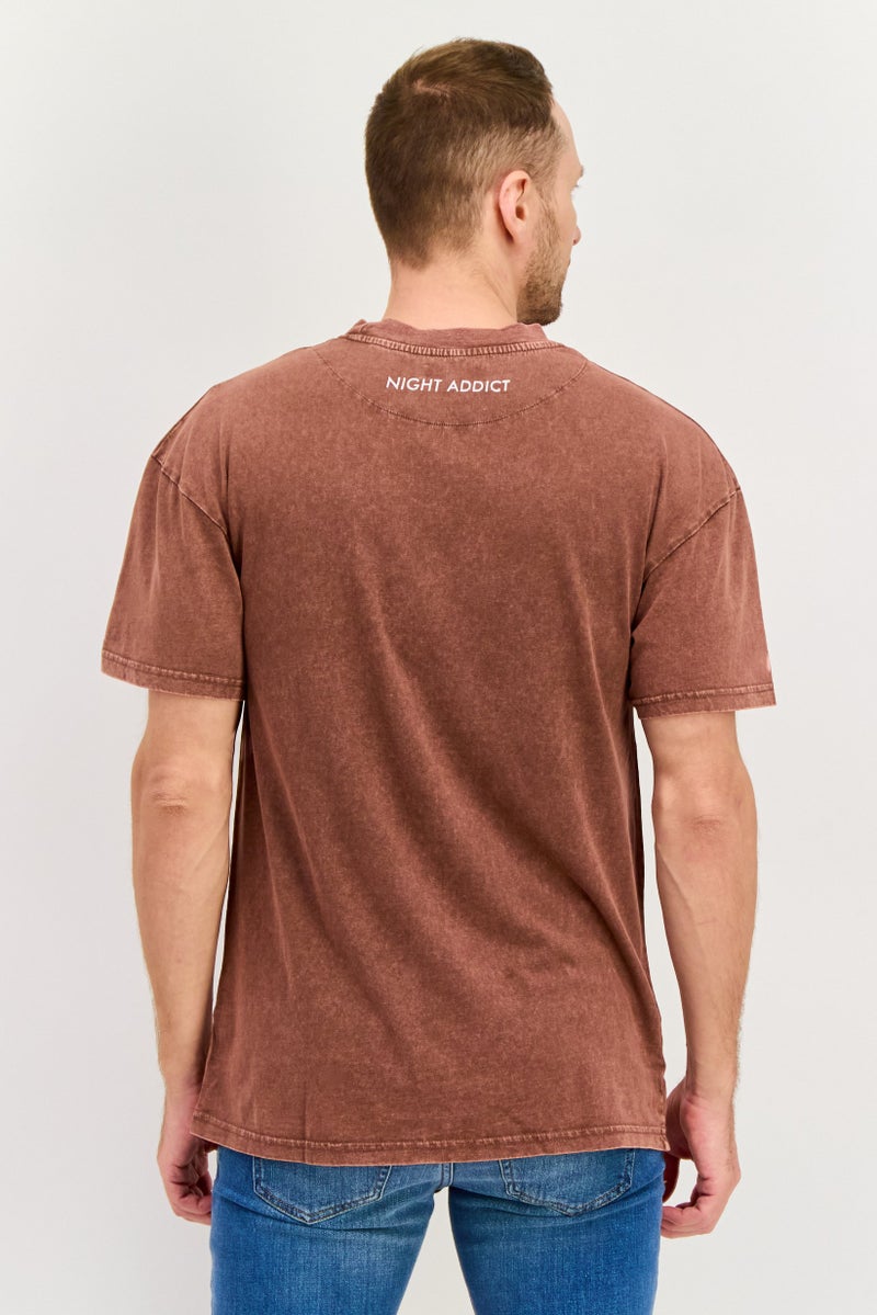 Night Addict Men Crew Neck Short Sleeve Graphic Print T Shirt, Brown - Image 4