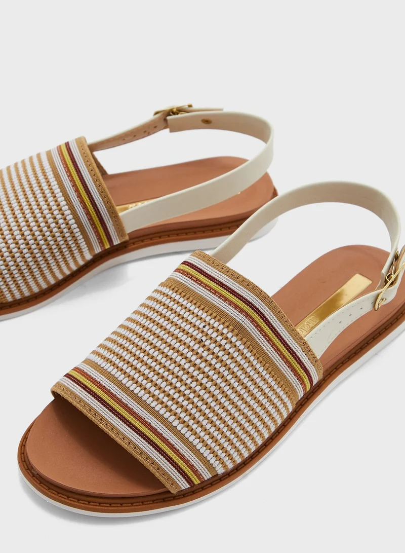 MOLECA Leslie Flat Sandals