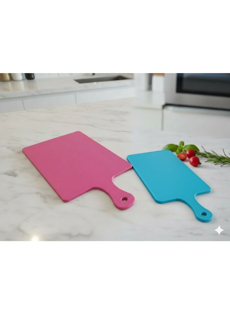 favilla Durable plastic cutting board set – 2 pieces – Strong non-slip surface and comfortable handle for everyday use – Multicolor – Code 686 - Image 2