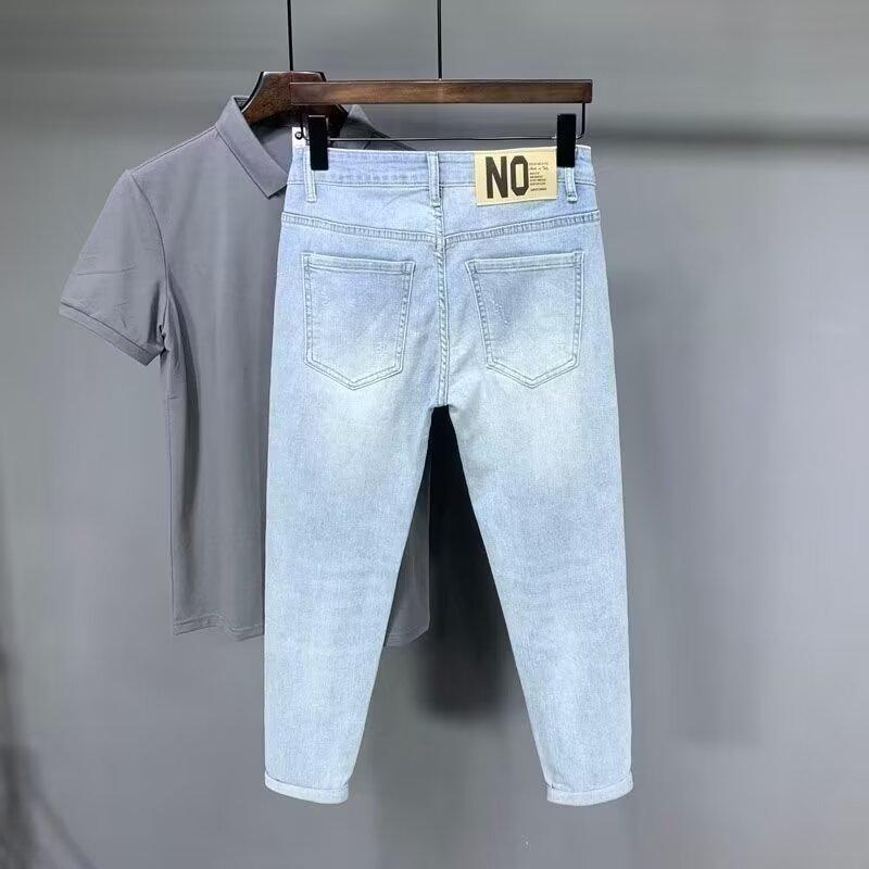 Unisex Classic Denim Jeans Loose Fit Daily Outdoor Wear - Image 4