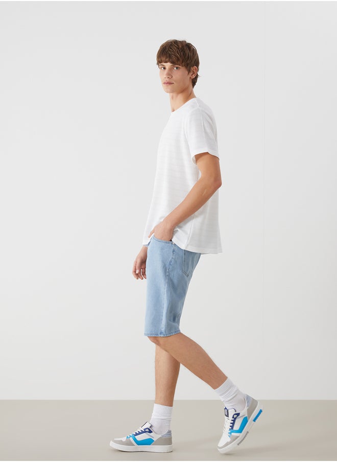 LC WAIKIKI Standard Fit Men's Jean Shorts  - Image 1