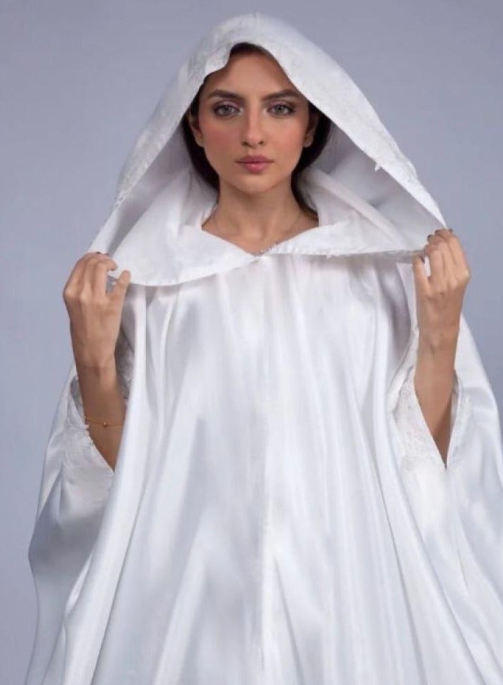 عباية العروس بأطراف دانتيل - Image 1