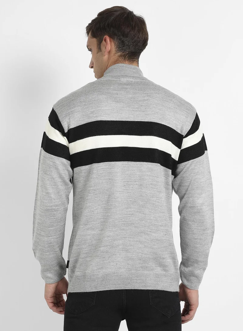 Campus Sutra Men's Light Grey Relaxed Horizontal Striped Pullover Sweater