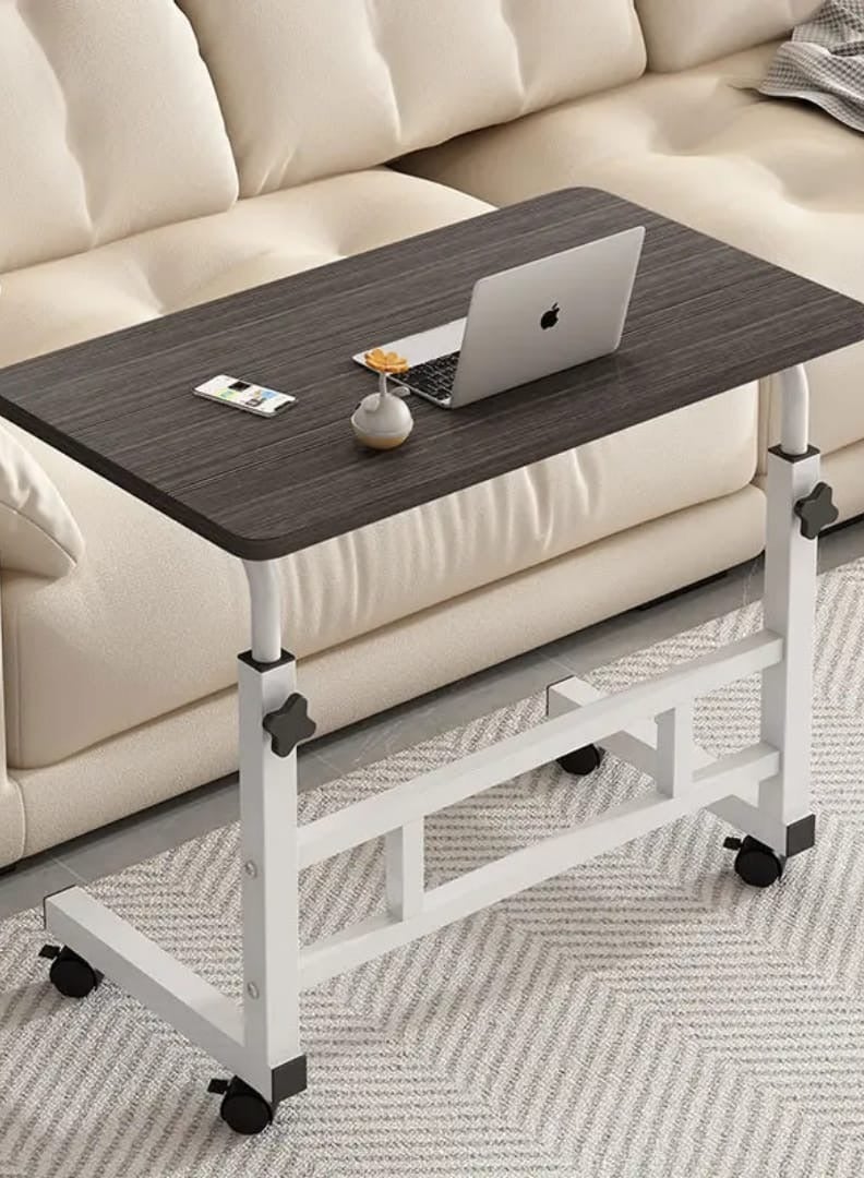 شي ون طاولة لابتوب متحركة من SHEE ONE بارتفاع قابل للتعديل (65–87 سم) | طاولة دراسة، طاولة طعام على السرير، طاولة بجانب السرير و الكنب | تصميم عصري بسطح واسع وعجلات قوية بقفل | الأبعاد: 60×85 سم و40×60 سم - Image 4