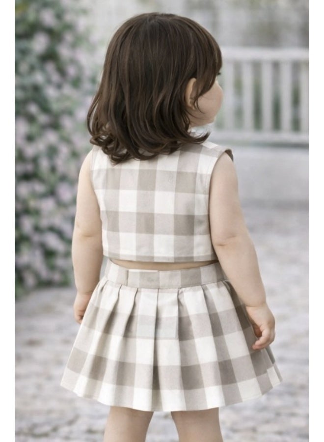 Bold Chic طقم متناسق للفتيات بلون البيج الرملي - Image 3