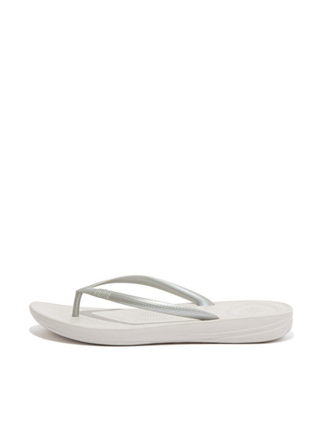 FitFlop 049-665 Fitflop Ladies Iqusion Flip Flop E54-011 Silver - Image 1