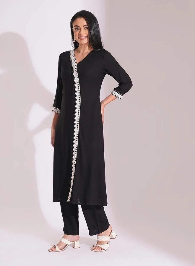 globus Globus Black Embroidered Detail A-Line Kurta and Pants Workwear Set
