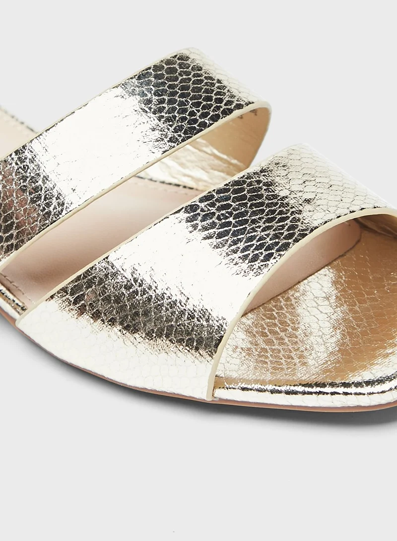 شو اكسبرس Multi Strap Flat Sandals