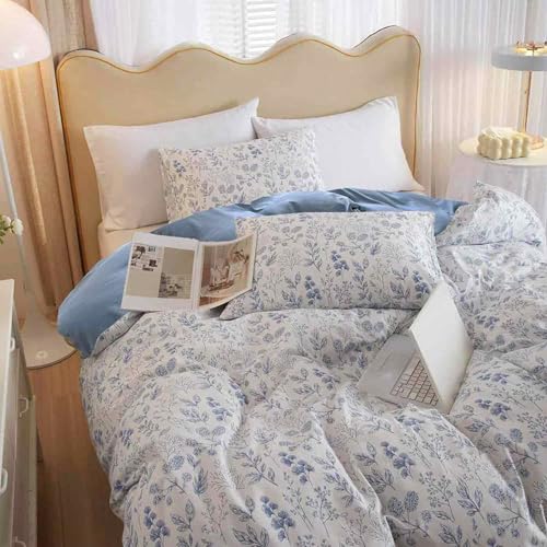 Faincy Floral Queen Size Comforter Set Blue and White Flower Pattern Printed Reversible Alternative Bedding Sets 90 x 90 3PC Soft Microfiber Duvet Farmhouse Vintage Bed in a Bag for Women - Image 1