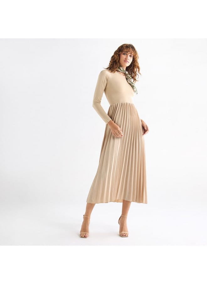 FAV Pleated Dress with Round Neck and Long Sleeves  - Image 2