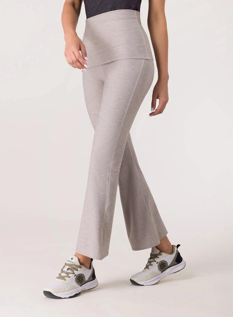 Kayanee Rhythm Flared Legging - Image 1
