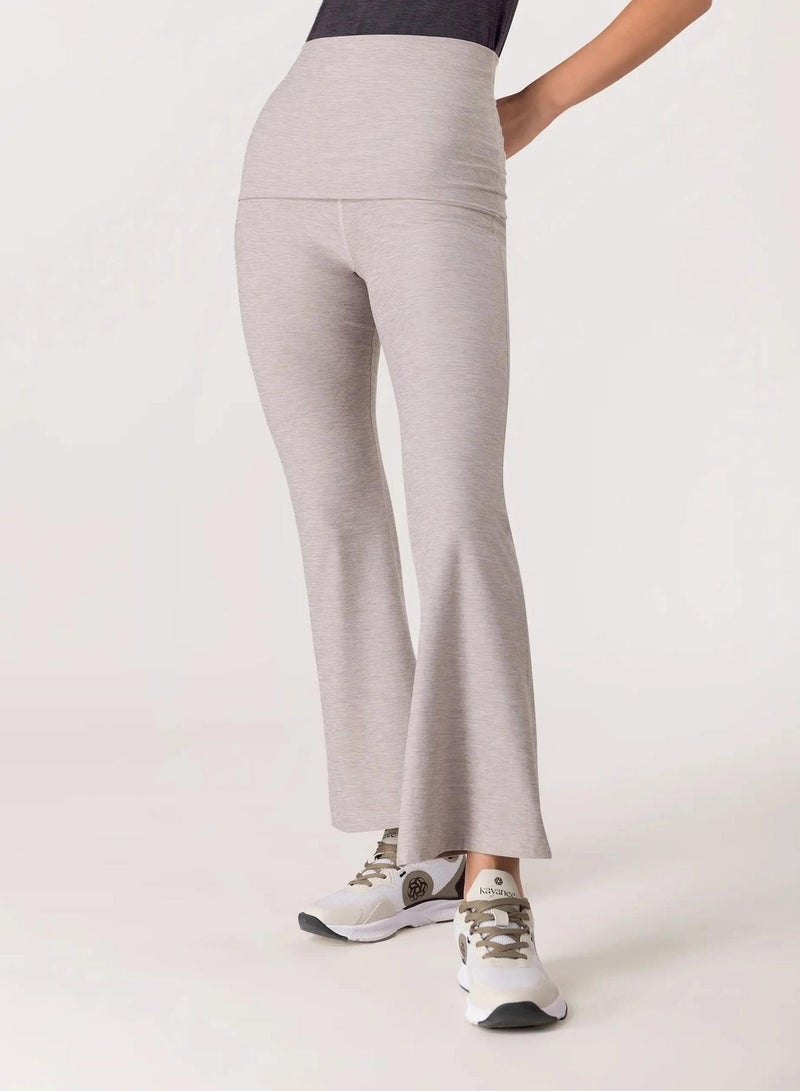 Kayanee Rhythm Flared Legging - Image 2