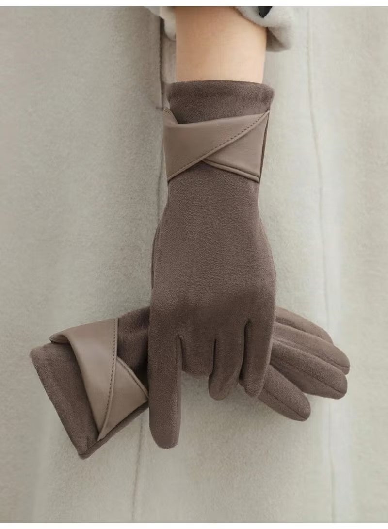 قفازات شتوية نسائية تتميز بتصميم أنيق من الجلد الصناعي - حافظي على دفء يديكِ في الطقس البارد مع إضافة لمسة من الفخامة إلى مظهركِ الشتوي - Image 2