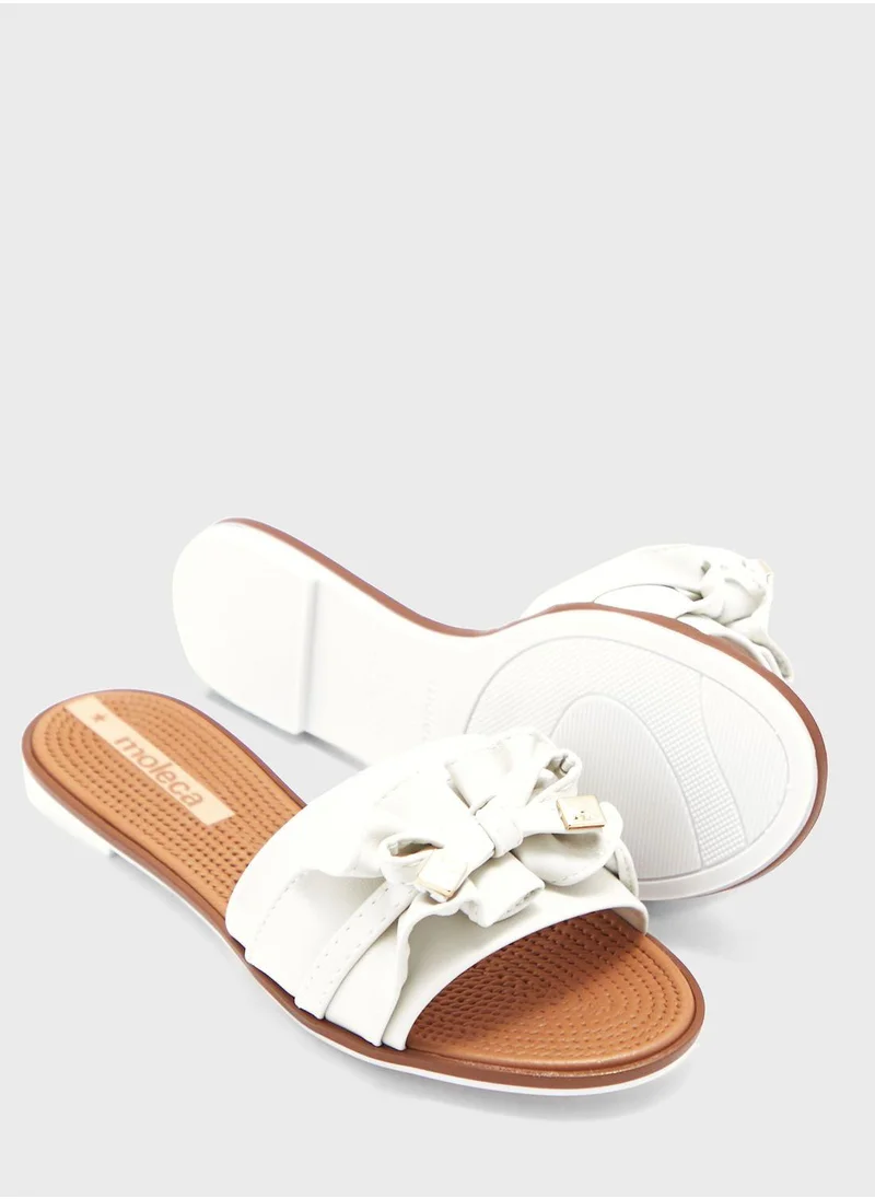 موليكا Mina Single Strap Flat Sandals