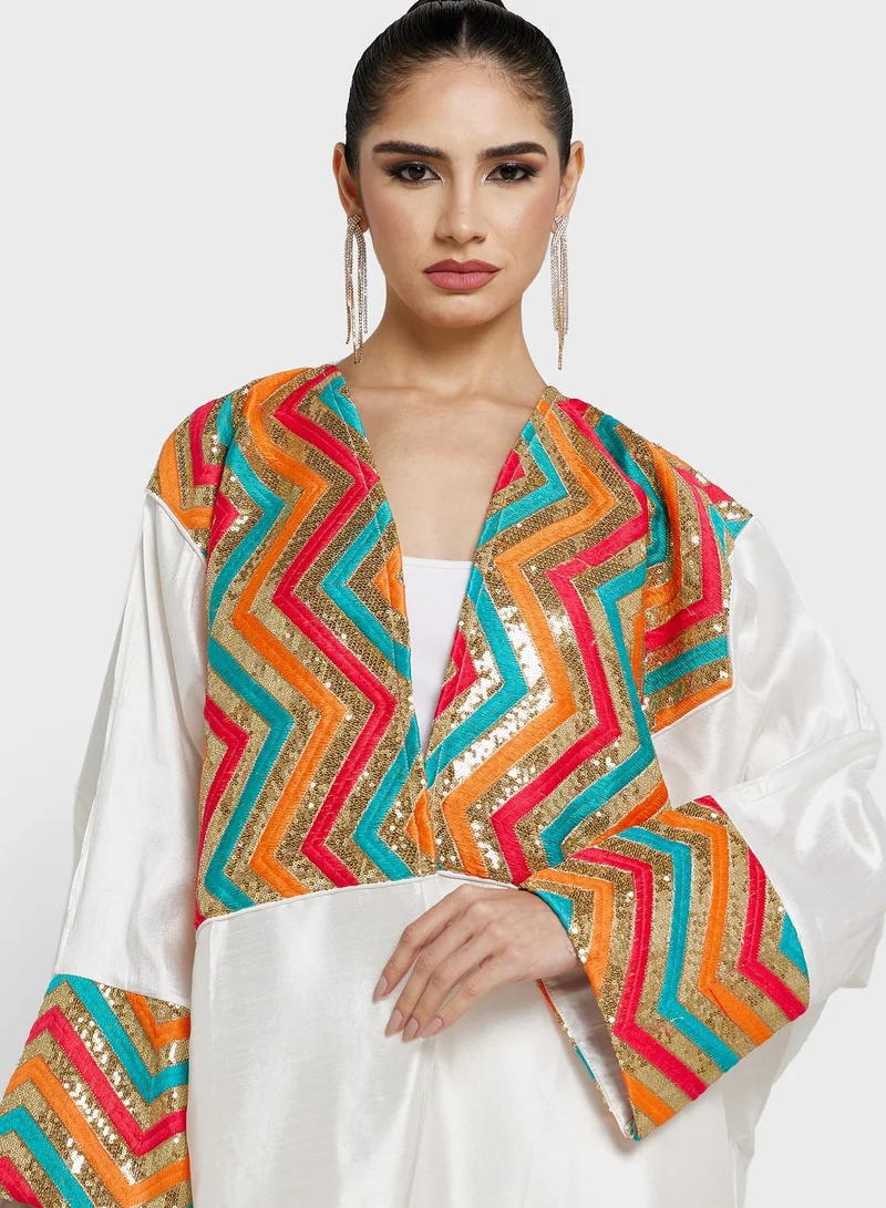 Khizana Embroidered Detail Abaya With Sheila