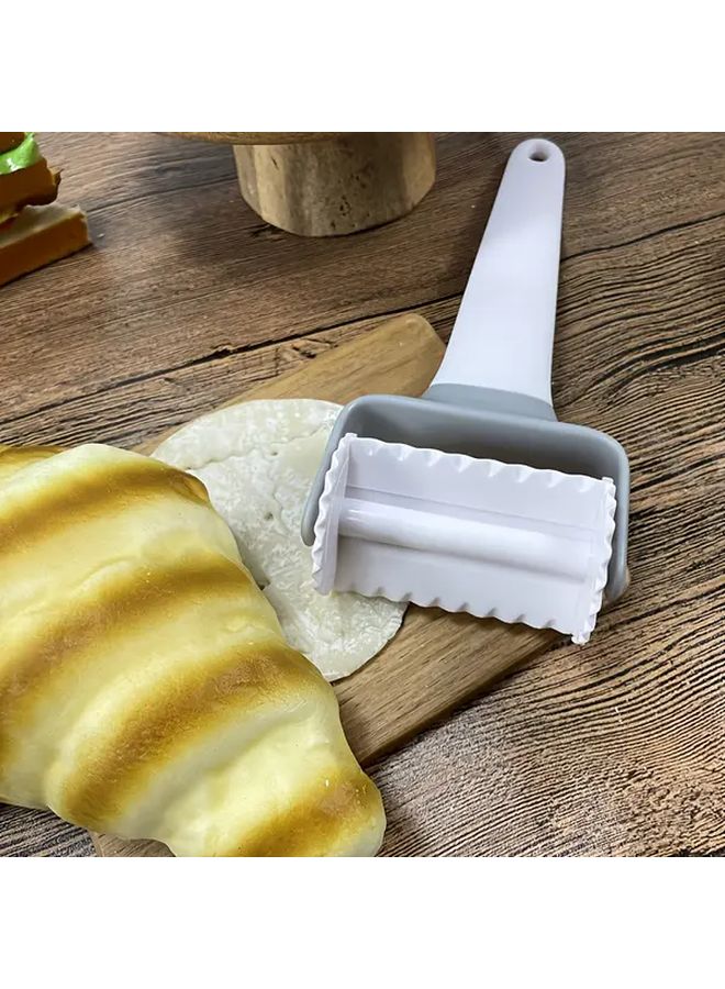 Heavy Duty Manual Pasta Press With Cutting Wheel Disc Durable Plastic Easy Clean - Image 4