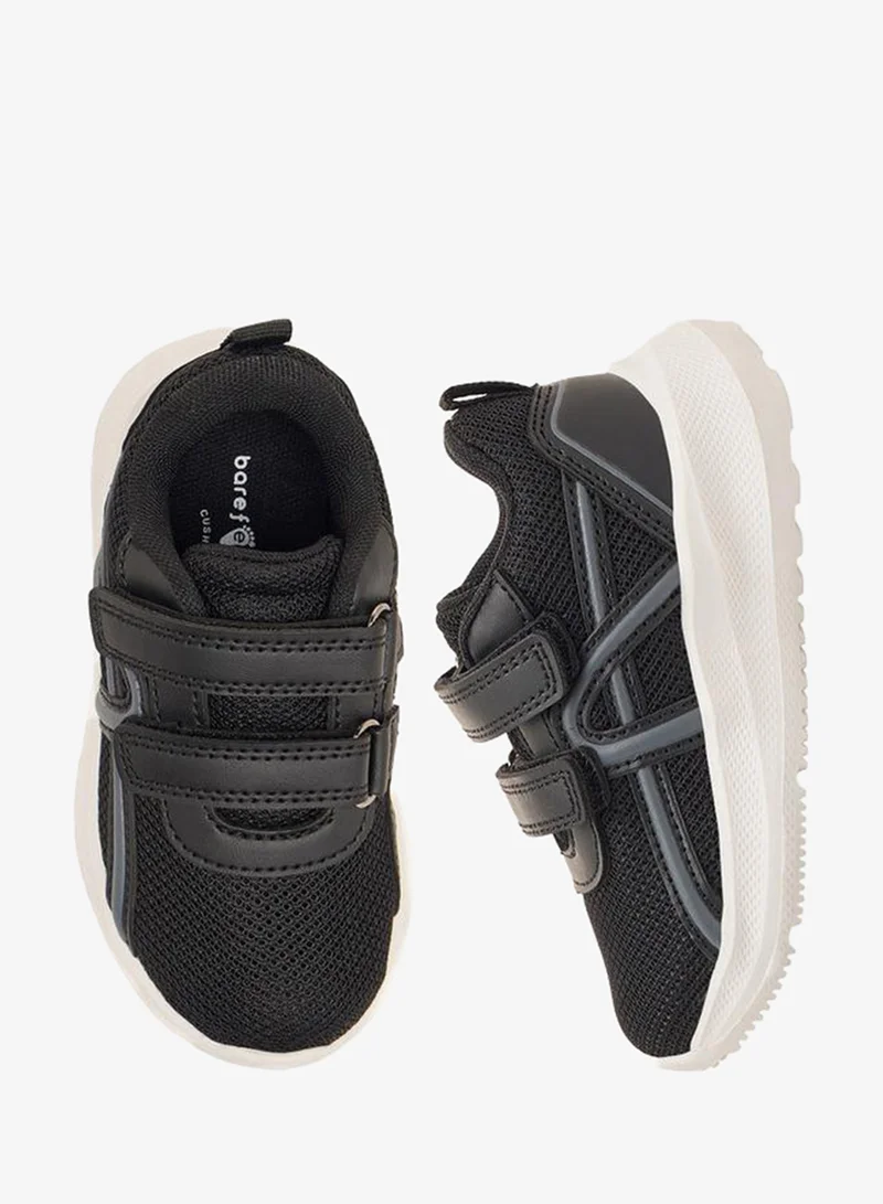 بيرفيت Boys Textured Hook & Loop Sneakers