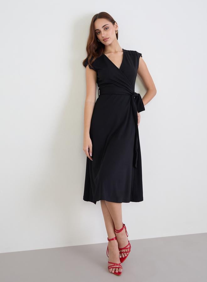 Styli Women Black Lace Detail Sleeveless A-Line Midi Dress - Image 2