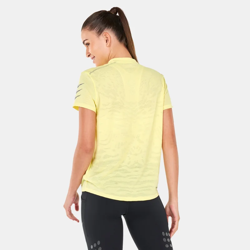 Nike Women's Dri-FIT ADV Run DIvision T-Shirt