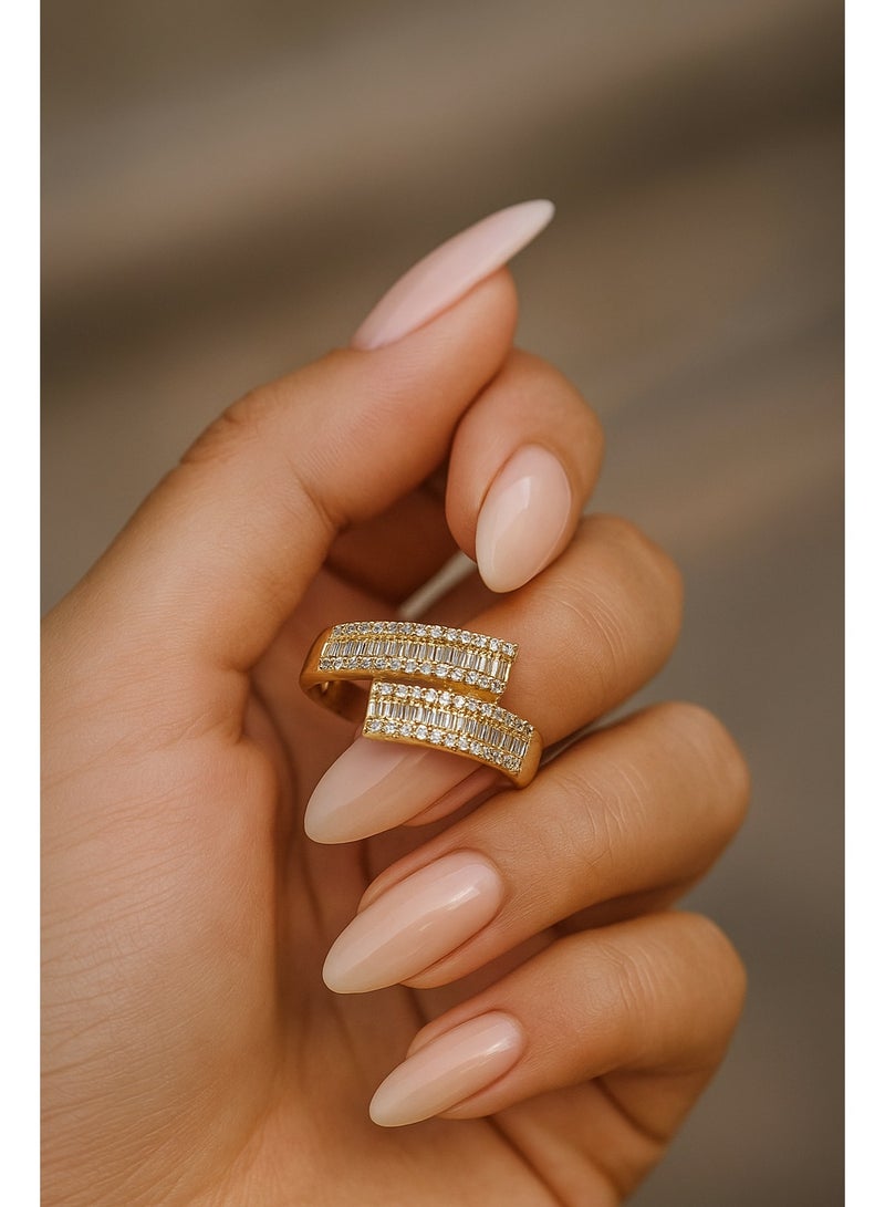 ثري دايموندز خاتم نسائي مفتوح مطلي ذهب – فري سايز بفصوص زيركون باغيت وميكرو زيركون - Image 3