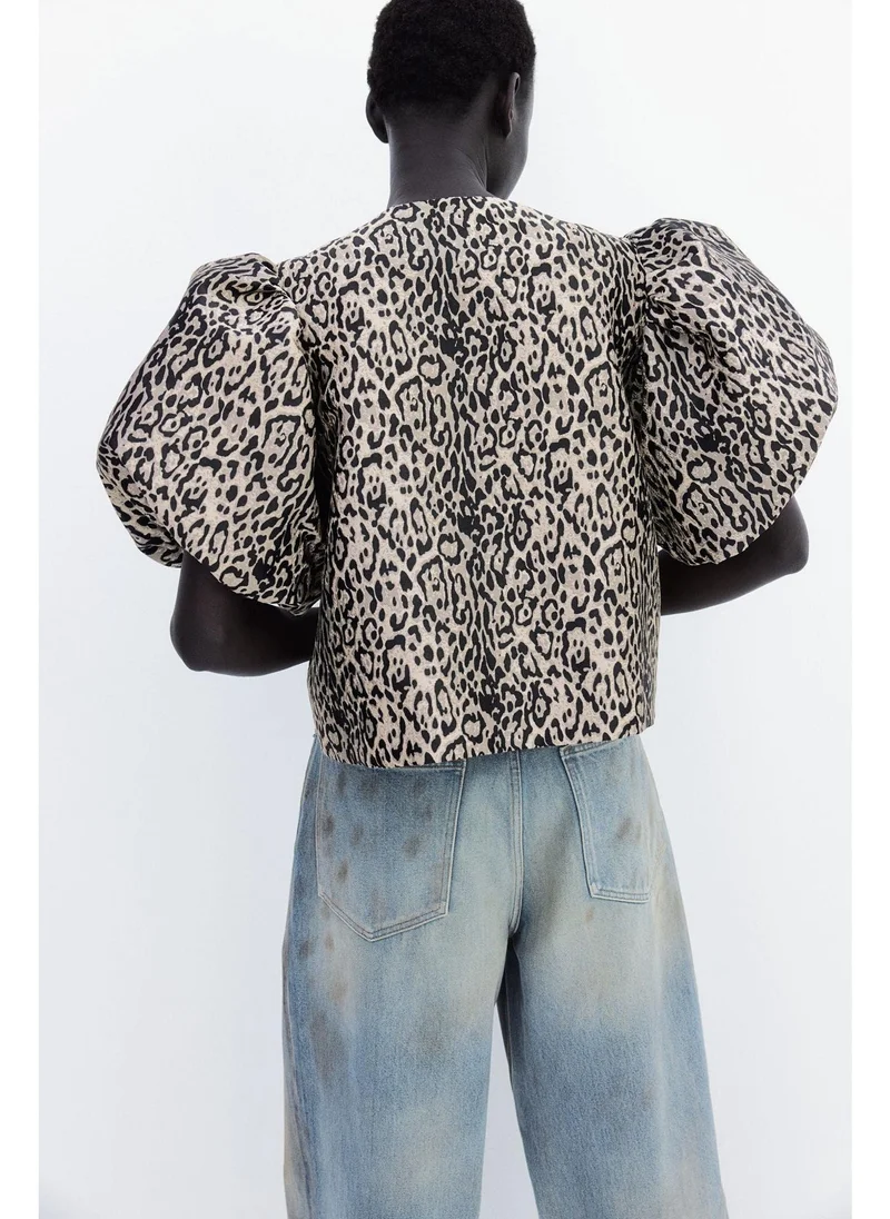 H&M Balloon-sleeved blouse